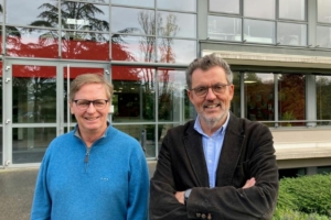 De gauche à droite : Rémi et Eric Lesage, l’ancien et le nouveau président du conseil de surveillance du groupe Lesage. [©Lesage]