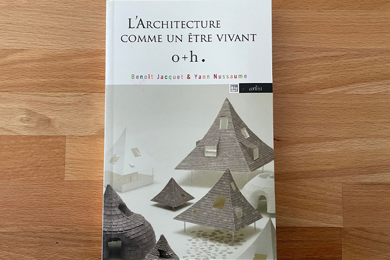 Couverture du livre “L’architecture comme un être vivant”. 
[©ACPresse]