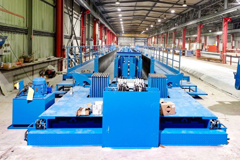 Moule de poutres précontraintes auto-résistantes de Construx Weckenmann. [©JB Concrete]