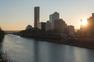 En Ile-de-France, la situation conjoncturelle de la construction reste morose : mises en chantier, emploi et créations d’entreprises sont en baisse. [©ACPresse]