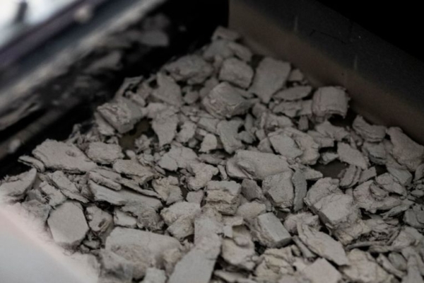 Le projet Cemloop XL permettra d’éviter 60 000 t/an de déchets de fibrociment par an. [©Heidelberg Materials]