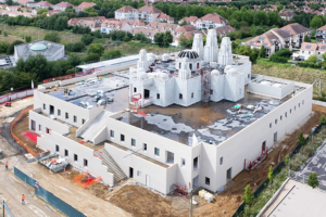 Le projet du centre culturel de Bussy-Saint-Georges a la particularité d’inclure des solutions d’escaliers préfabriqués. [©Michaël Tubiana]