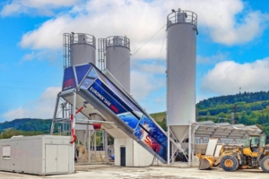 Centrale à béton mobile Euromix 1600 Nova de SBM Mineral Processing. [©SBM Mineral Processing]