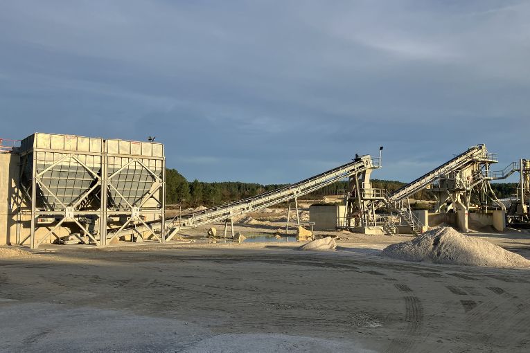 Installation de traitement et de lavage des matériaux alluvionnaires du site de Vrignon - commune de Montlieu-la-Garde (Charente-Maritime). [©Heidelberg Materials]