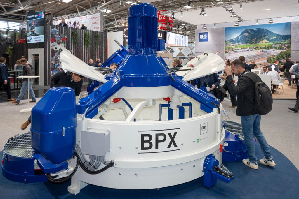 Malaxeur planétaire BHS Sonthofen type BPX 1,50 m3 présenté lors de la dernière la Bauma de Munich. [©BHS Sonthofen]