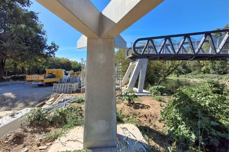 La passerelle d’Escoire promeut les mobilités douces