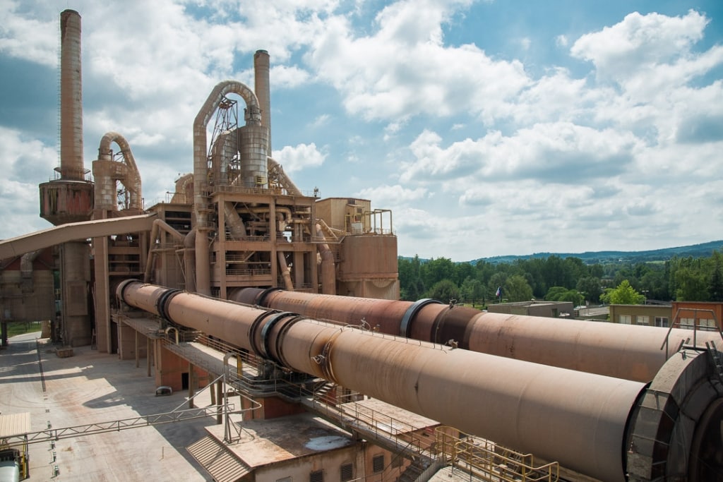 La cimenterie LafargeHolcim de Martres Tolosane dispose de deux fours. [©ACPresse]