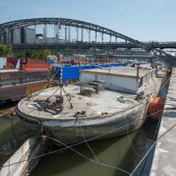 La péniche Louise-Catherine, avant son naufrage du 10 février dernier. [©ACPresse]