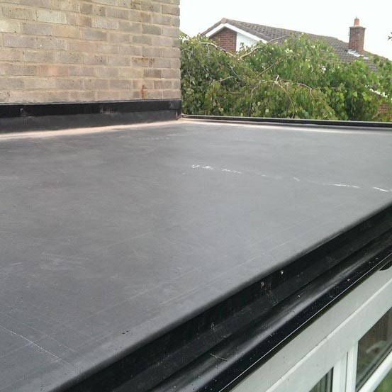 Firestone forme les professionnels de l’étanchéité