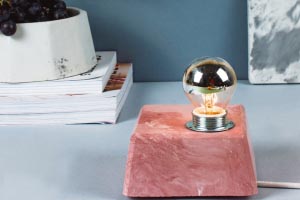 Lampe en béton à faire soi-même.