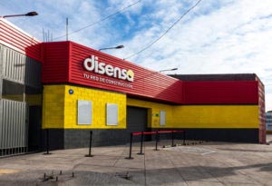 Premier magasin franchisé Disensa, à Mexico. [© LafargeHolcim ]
