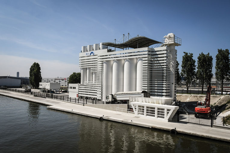 Photo (Horizontale, 10 cm (H) x 15 cm (L), en 300 dpi)