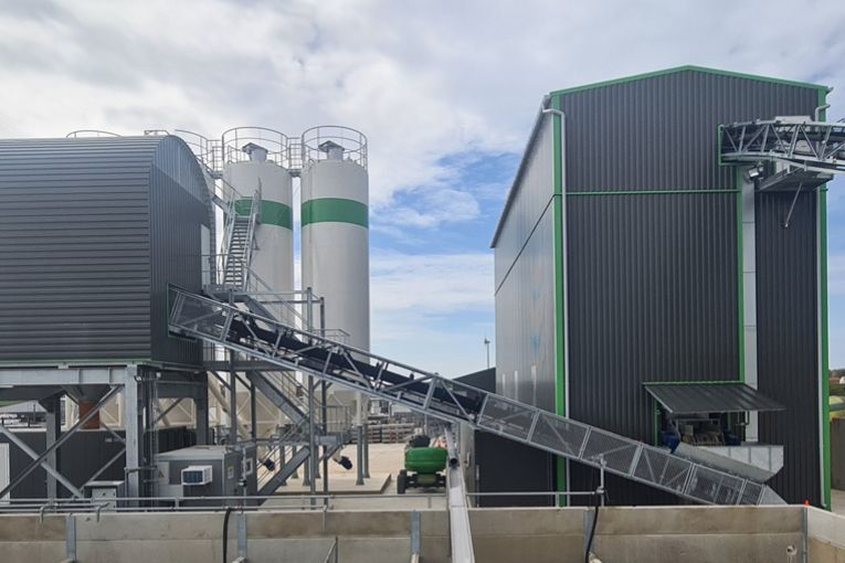 Photo (Horizontale, 10 cm (H) x 15 cm (L), en 300 dpi)